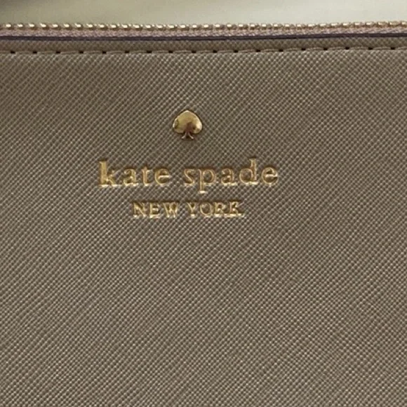 Kate Spade Saffiano Wristlet - Picture 11 of 11